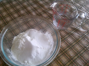 glutinous rice flour in bowl