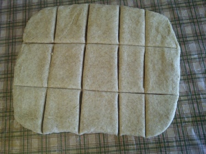 yeast dough divided into 15 pieces