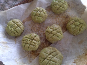 Melon shaped cookies 