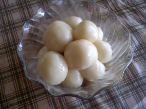 Japanese chewy rice ball