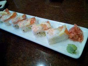 box sushi with shrimp