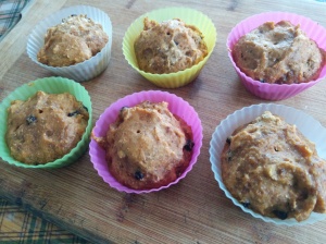 Pumpkin currant muffins
