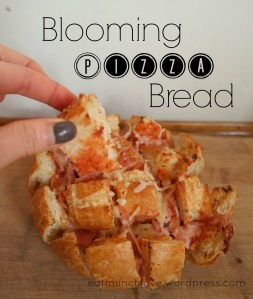 Blooming pizza bread