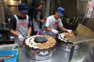 Taiwanese Wheel cake shop